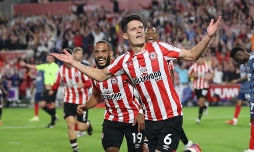 Pour ses débuts historiques en Premier League, Brentford corrige Arsenal