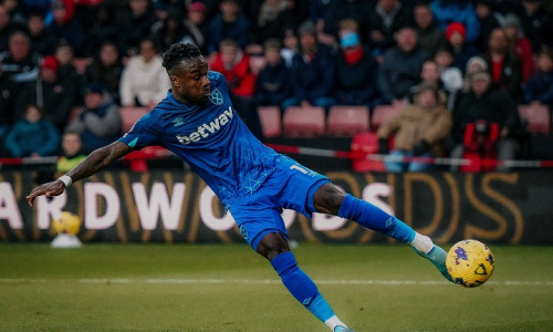 Premier League : 1er but de la saison pour Maxwel Cornet