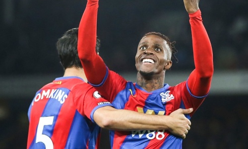 Premier League : 5è but de la saison pour Wilfried Zaha