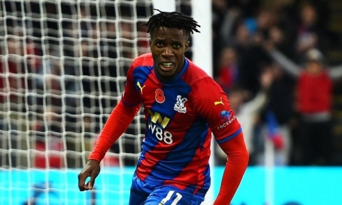 Premier League : Absent de la liste de Beaumelle, Zaha enchaine les buts en club