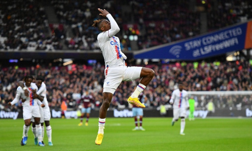 Premier League : Grâce à un Zaha buteur et passeur, Crystal Palace domine West Ham