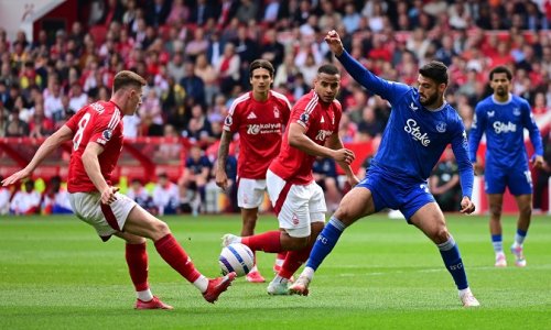 Premier League : Everton surprend Forest, Aston Villa enfonce Southampton, Leicester accroche Brighton