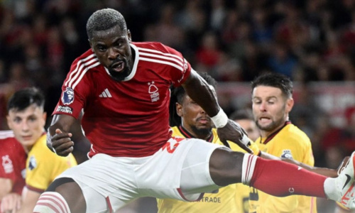 Premier League : grâce à un Aurier doublement décisif, Nottingham Forest s’impose devant le Sheffield United de Traoré Bénie