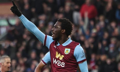 Premier League : grâce à un doublé de Datro Fofana, Burnley arrache le point du nul face à Fulham