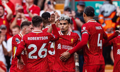 Premier League : Liverpool rebondit face à Bournemouth, Aston Villa renverse Wolverhampton, Fulham domine Newcastle