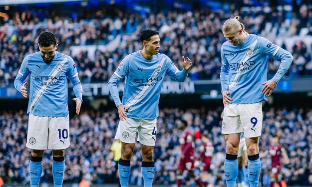 Premier League : Manchester City écrase West Ham et prend la tête