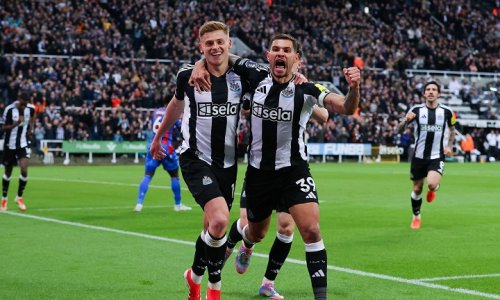Premier League : Newcastle corrige Crystal Palace en match en retard et prend la 3è place