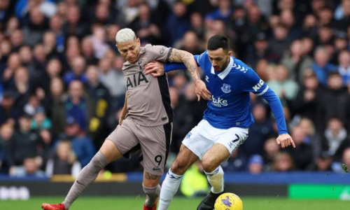 Premier League : Tottenham accroché par Everton
