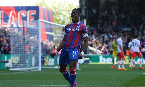 Premier League : Wilfried Zaha signe son retour à la compétition avec un but