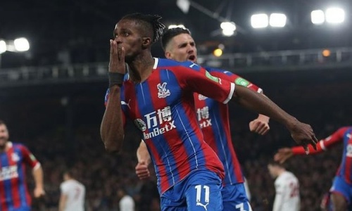 Premier League : Zaha ouvre son compteur