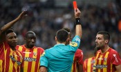Protestation/La FIFA met en garde : "Il est possible d'obtenir un carton rouge direct"