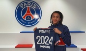 PSG : Mbappé signe un contrat aspirant