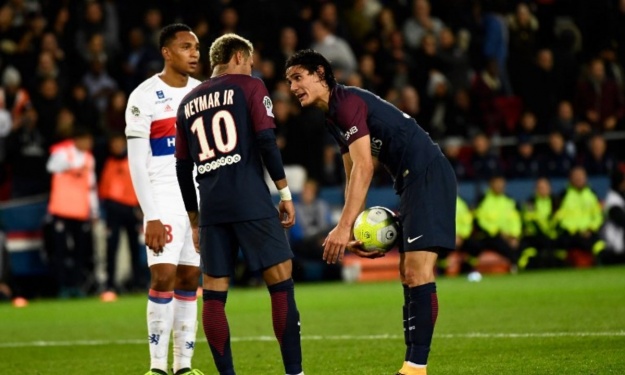 PSG : Neymar et Cavani ont failli en venir aux mains