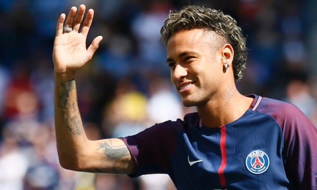 PSG : Neymar pourra faire ses grands débuts face à Guingamp ce dimanche