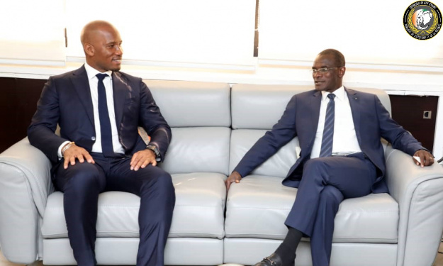 Quand Drogba et le Ministre Vagondo se remémorent les heures de gloire du football Ivoirien