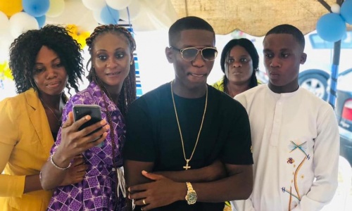 Quand Max Gradel fait le bonheur d'une fan