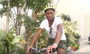 Reportage vidéo : Un tour en VTT avec Didier Drogba