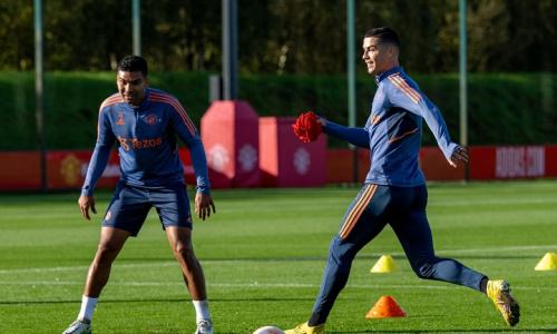 Ronaldo réintègre le groupe pro de Manchester United