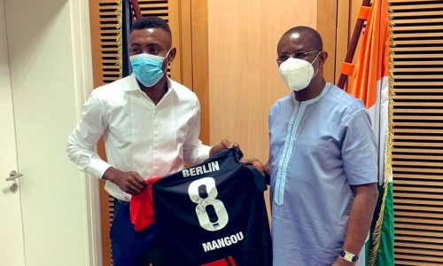 Allemagne : Sur le départ, Kalou transmet ses amitiés à l'ambassadeur de Côte d'Ivoire