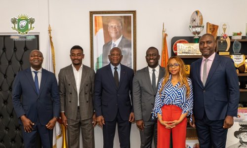 Salomon Kalou reçu en audience par le Ministre Adjé Silas Metch