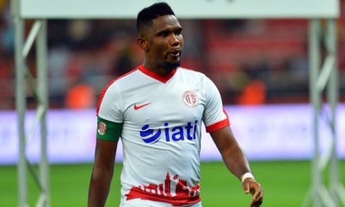 Samuel Eto’o signe au Qatar Sports Club