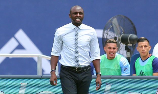 Sénégal : Patrick Vieira succède à Pape Thiaw