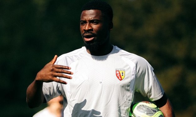 Serge Aurier signe son retour au RC Lens