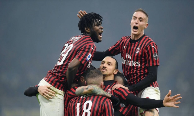 Serie A : Avec 4 victoires en autant de matchs, Kessié et le Milan peuvent-ils prétendre au titre ?