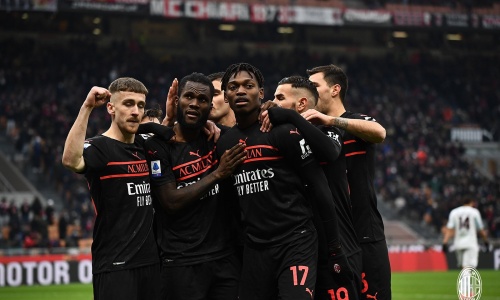 Serie A : Le Milan AC prend les commandes de la Serie A grâce à un Kessié buteur