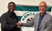 Signature de partenariat entre Max-Alain Gradel et Konyaspor