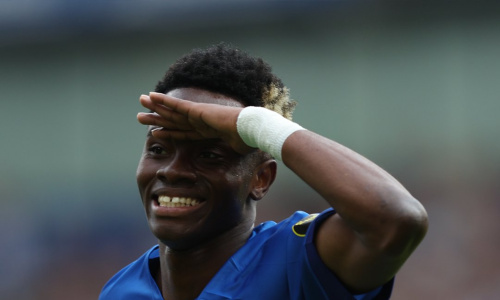 Simon Adingra signe son 1er but en Premier League