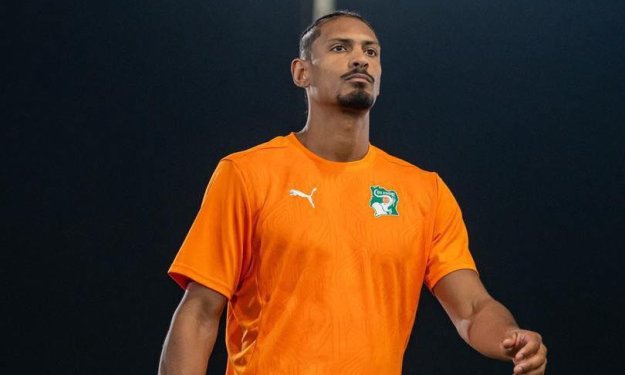 Son état physique, sa saison, son regard sur les adversaires des Eléphants au mondial, … Sébastien Haller en parle