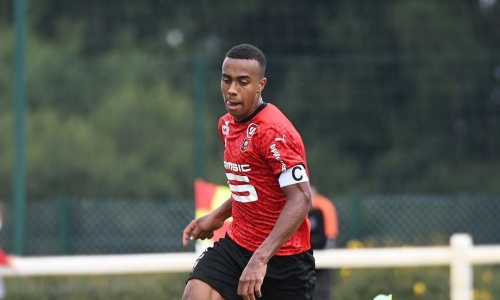 Stade Rennais : Le cousin de Yann Gboho paraphe son 1er contrat professionnel