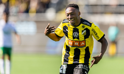 Suède : Traoré Bénie voit triple et offre le fauteuil de leader à son club