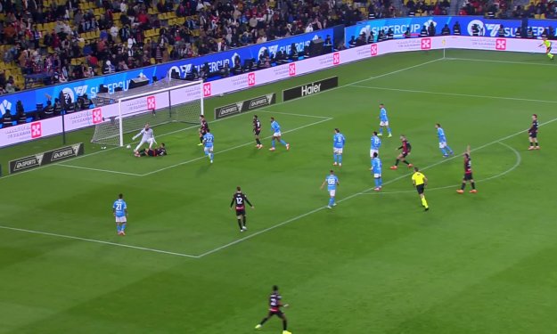 Supercoupe d’Italie : Naples écarte l’AC Milan et file en finale