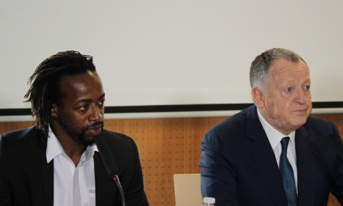 Sidney Govou recadre Aulas : ‘‘de temps en temps, il faut penser à l'humain...’’