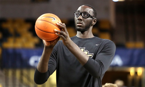 Tacko Fall, le géant Sénégalais (2,29 m) à la conquête de la NBA