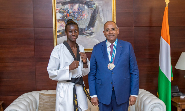 Taekwondo : la Championne du monde des cadets reçue en audience par le Premier Ministre Ivoirien
