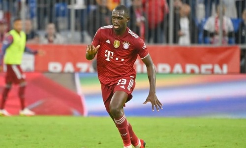 Tanguy Kouassi reçoit les éloges de l’entraineur du Bayern Munich