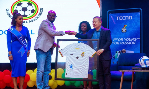 TECNO fait rêver toute l'Afrique grâce à des initiatives footballistiques passionnées