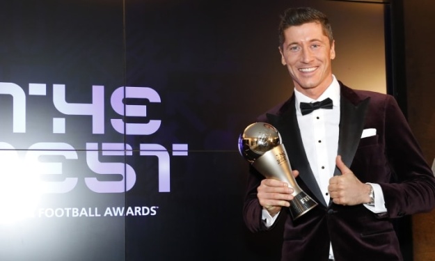 The Best FIFA 2021 : Le successeur de Lewandowski connu en janvier
