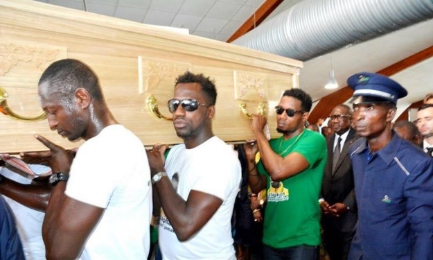 Tioté Cheick Ismaël, un Éléphant ne meurt jamais : Kader Keita Tioté Cheick Ismaël, un Éléphant ne meurt jamais : Kader Keita