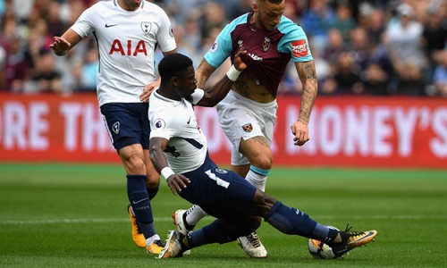 Tottenham : Expulsion d'Aurier, Pochettino déçu mais pas fâché