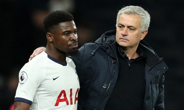 Tottenham/Leicester : Mourinho n’en veut pas personnellement à Serge Aurier