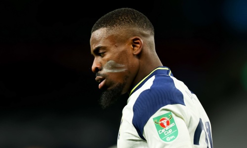 ‘‘Tottenham-Liverpool’’ : Furieux d’avoir été remplacé, Aurier a quitté le stade avant la fin de la rencontre