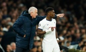 Tottenham : Mourinho allume Serge Aurier
