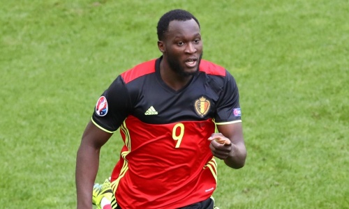 Transfert : United confirme l'arrivée de Romelu Lukaku