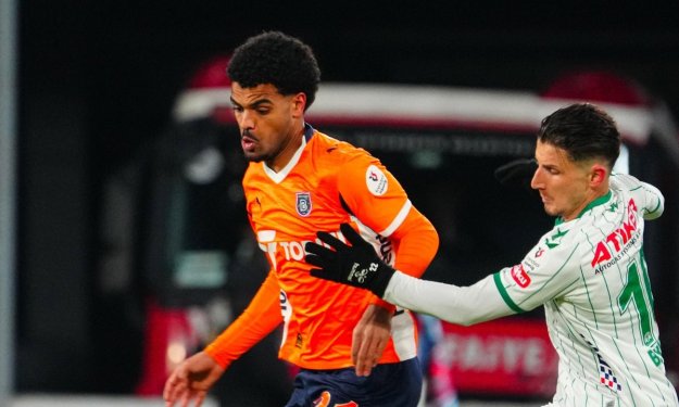 Turquie : Christopher Operi brille avec Istanbul Basaksehir face à Konyaspor