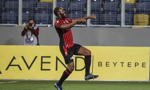 Turquie : Giovanni Sio retrouve le chemin des filets et offre les 3 points à son club