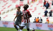 Turquie : Max-Alain Gradel brille de nouveau avec Sivasspor